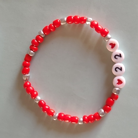 TAYLOR SWIFT BRACELETS- Handmade - Picture 4 of 4